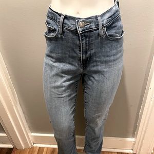 CLASSIC LEVI JEANS